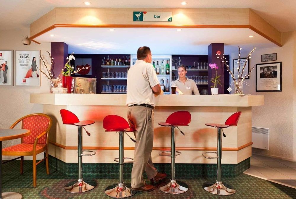 ホテル Ibis プロヴァン レストラン 写真